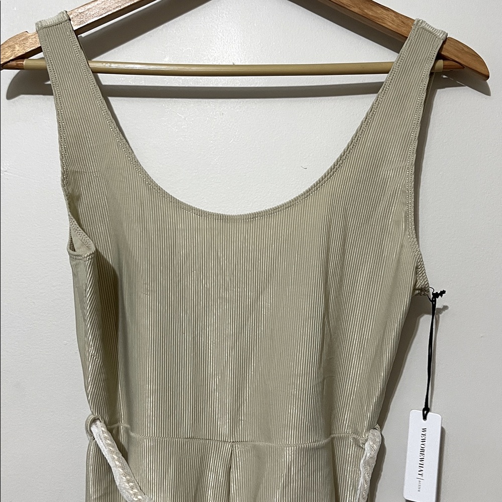 We Wore What Ribbed Scoop Bodysuit - Picture 3 of 10